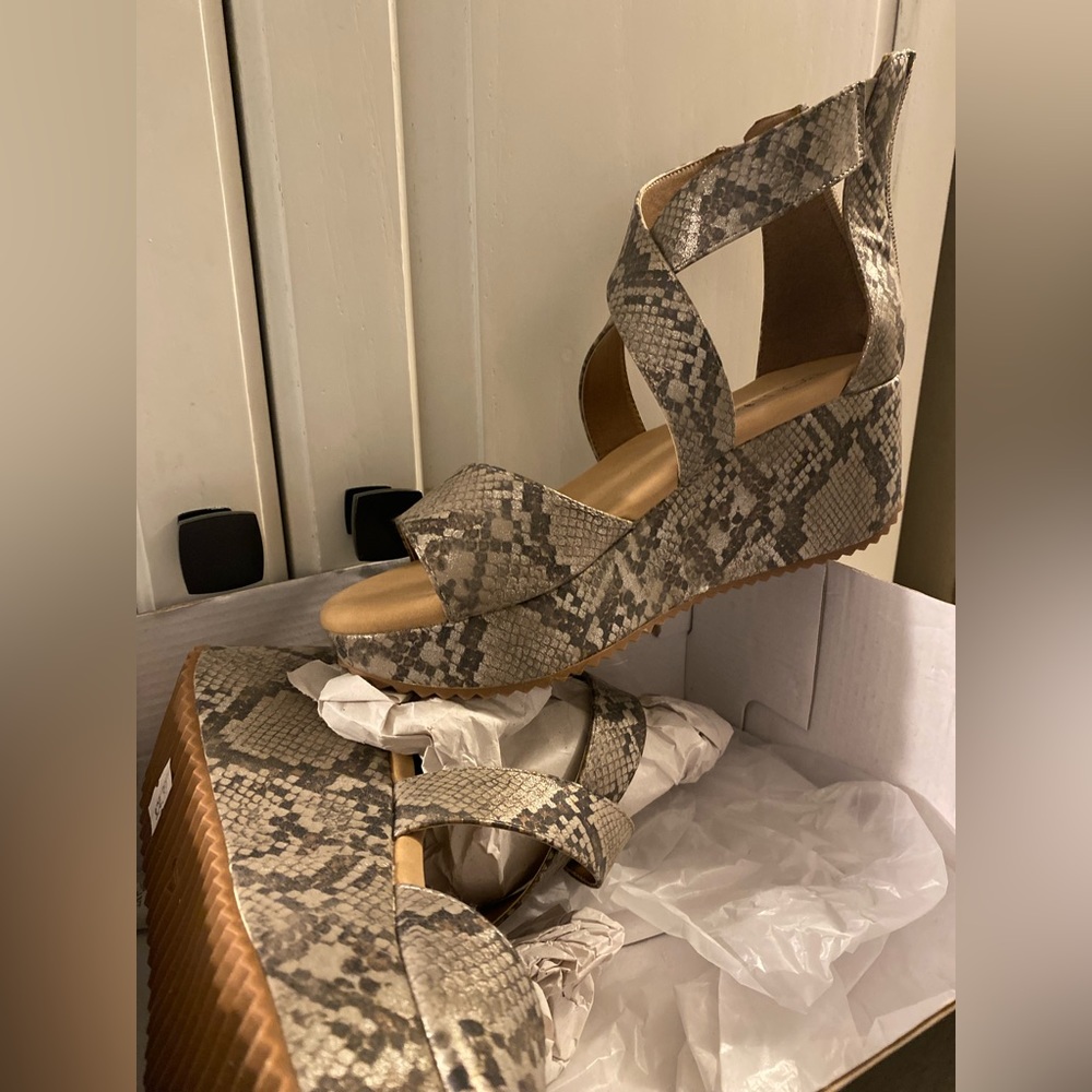 Corky’s Sandals. Brand New!